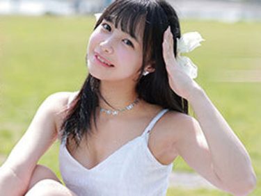 花乃はるひ 18 さい 黒髪ロングで清楚系な青○大学に在学中の後輩！「先輩の精○中に出してくださ