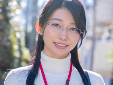 守屋よしの(めいちゃん) 無修正個人撮影作品「見なきゃ後悔します!【準顔出し】初の童○ニットに拘○プレイ!新年一発目の中出し!顔射ごっくんで精子まみれにしました!」