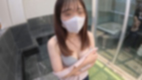 4755785 【無・完全素人生】清潔感があってめちゃくちゃCUTEな20歳！美白肌の美巨乳149cm！感じている顔が可愛すぎて、おじさんフルタイム・フル勃起です！